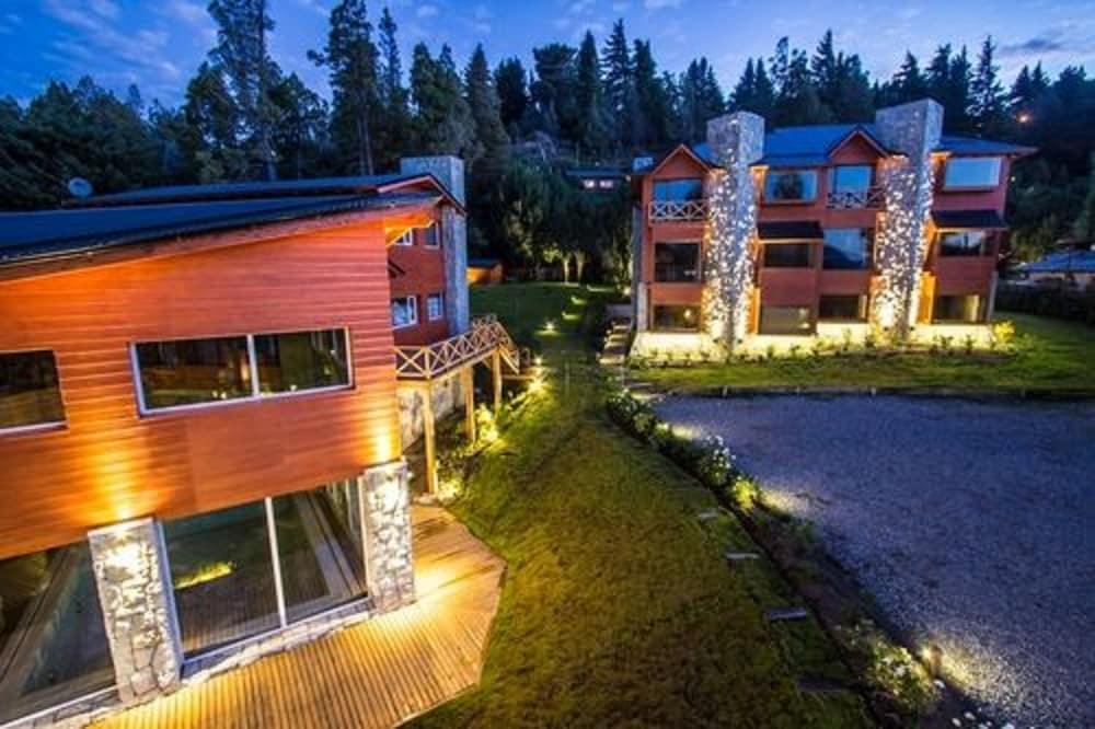 Los Robles Apart & Spa San Carlos de Bariloche Eksteriør bilde