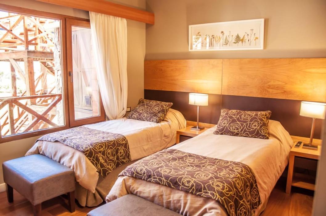 Los Robles Apart & Spa San Carlos de Bariloche Eksteriør bilde