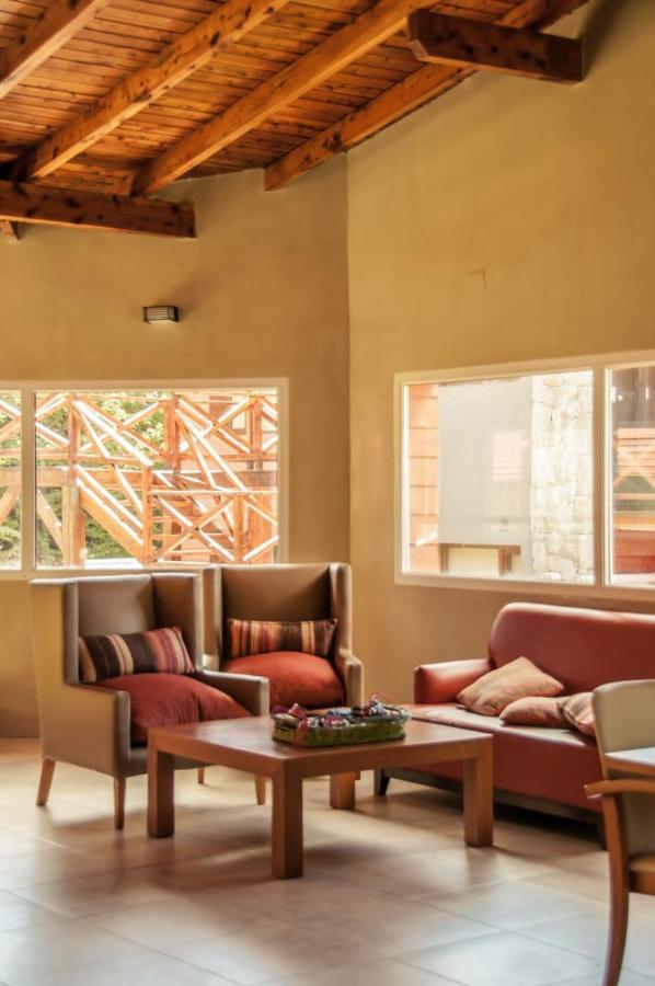 Los Robles Apart & Spa San Carlos de Bariloche Eksteriør bilde